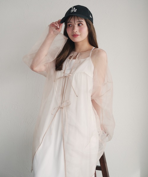 fupel（フぺル）の「2WAYシアーリボントップス（シャツ/ブラウス・レディース・ライトベージュ/グレイッシュブルー/ライトブラウン/ピンク・FREE）」の19枚目の写真