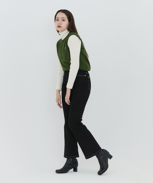 TINA：JOJUN（ティーナジョジュン）の「ブーツカットデニムパンツ（デニムパンツ・レディース・ライトブルー・S）」の5枚目の写真