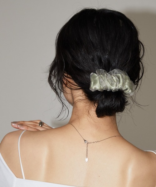 Aunt Marie's（アントマリーズ）の「オーガンジーギャザーヘアカフ（バレッタ/ヘアクリップ・レディース・アイボリー/ブラック/カーキ・FREE）」の19枚目の写真