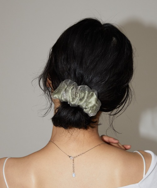 Aunt Marie's（アントマリーズ）の「オーガンジーギャザーヘアカフ（バレッタ/ヘアクリップ・レディース・アイボリー/ブラック/カーキ・FREE）」の16枚目の写真