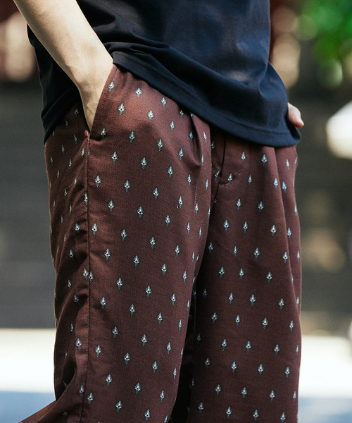 JOURNAL STANDARD relume（ジャーナルスタンダード　レリューム）の「《追加》総柄イージーパンツ ”プロヴァンス”（スラックス・メンズ・ブラック/グリーン/ネイビー/ブルー系その他/ベージュ/レッド・MEDIUM/LARGE）」の6枚目の写真