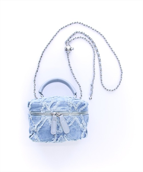 clear(クリア)の「フリンジデニムバニティバッグ(ショルダーバッグ・レディース・ライトブルー/ブルー・F)」の10枚目の写真