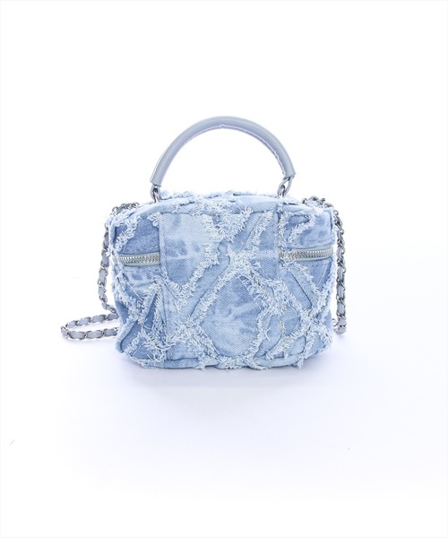 clear(クリア)の「フリンジデニムバニティバッグ(ショルダーバッグ・レディース・ライトブルー/ブルー・F)」の11枚目の写真