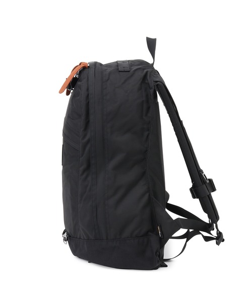 JUNRED（ジュンレッド）の「【 GREGORY / グレゴリー 】クラシック デイパック（バックパック/リュック・メンズ・ブラック・FREE）」の9枚目の写真