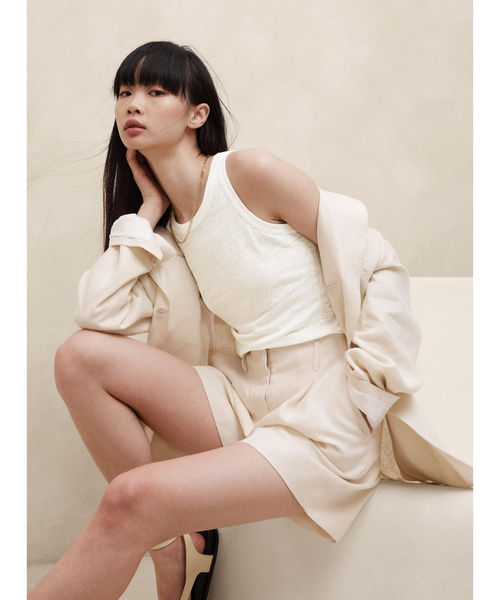 Banana Republic（バナナリパブリック）の「リネン レーサータンクトップ（タンクトップ・レディース・ベージュ/ブラック/アイボリー・XS/S/L/M）」の6枚目の写真