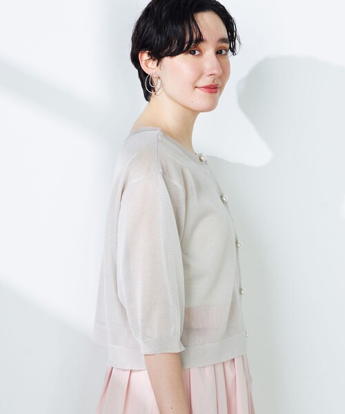 NOLLEY’S（ノーリーズ）の「《手洗い可能》《アンサンブル対応》シアークルーネックカーディガン（カーディガン/ボレロ・レディース・ピンク/ベージュ/ブラック・38）」の9枚目の写真