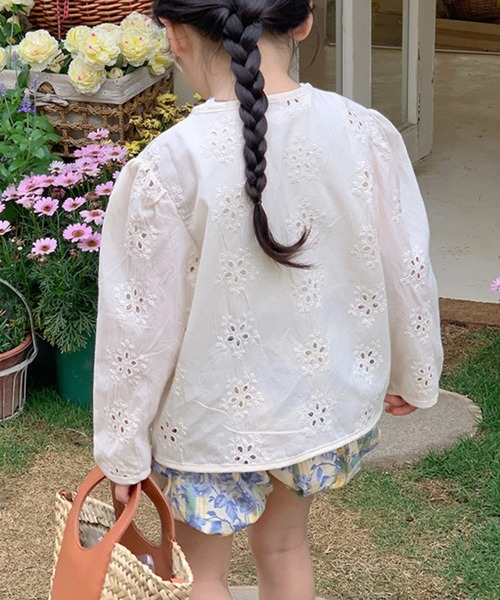 aimoha（アイモハ）の「【aimoha-KIDS-】コットンレースカーディガン（カーディガン/ボレロ・キッズ・オフホワイト・90/100/110/120/80/130）」の20枚目の写真