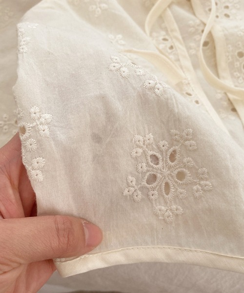 aimoha（アイモハ）の「【aimoha-KIDS-】コットンレースカーディガン（カーディガン/ボレロ・キッズ・オフホワイト・90/100/110/120/80/130）」の17枚目の写真