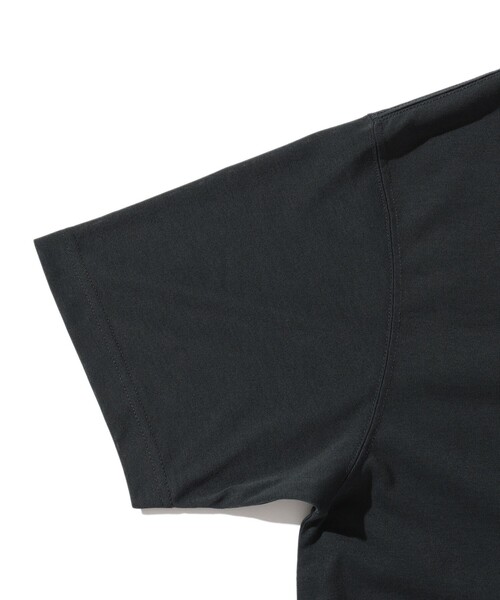 mont-bell（モンベル）の「mont-bell × B:MING by BEAMS / 別注 ロゴプリント Tシャツ（Tシャツ/カットソー・メンズ・チャコールグレー/ブラウン/ホワイト・SMALL/MEDIUM/X-LARGE/LARGE）」の19枚目の写真