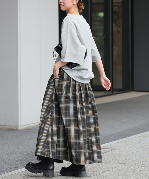 JOURNAL STANDARD relume（ジャーナルスタンダード　レリューム）の「ウォッシャブルチェックタフタイージースカート（スカート・レディース・ブラック/カーキ・FREE）」の6枚目の写真