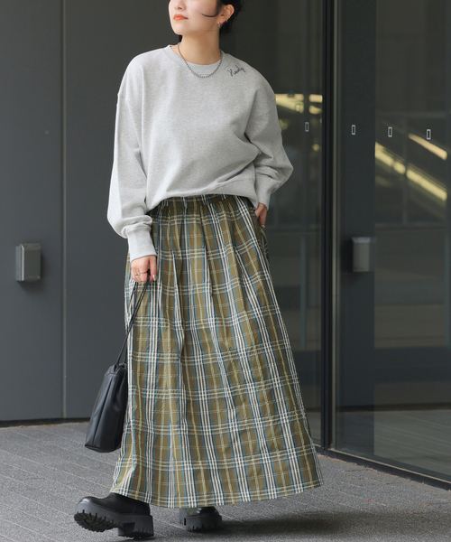 JOURNAL STANDARD relume（ジャーナルスタンダード　レリューム）の「ウォッシャブルチェックタフタイージースカート（スカート・レディース・ブラック/カーキ・FREE）」の20枚目の写真