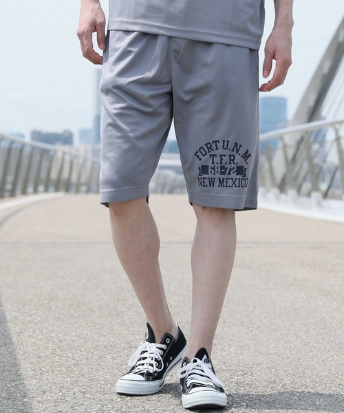 TopIsm(トップイズム)の「【2024】速乾ドライメッシュ加工 アメカジプリントショーツ(その他パンツ・メンズ・グレー系その他/ブラック×ホワイト/ブラック/ブラック系その他3/グレー/ブラック系その他7/ブルー系その他/ネイビー/ブラック系その他2/ワイン・M/LL/L)」の7枚目の写真