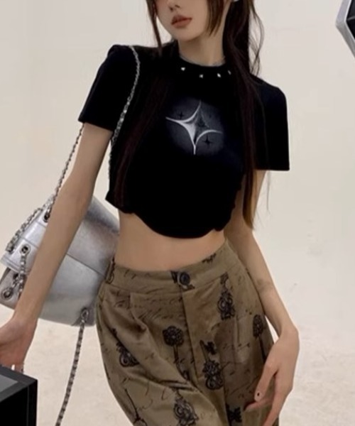 .KOM(ドットコム)の「A'GEM/9 × .kom 『.KOM/ドットケーオーエム』 ギャザークロップ半袖カットソー(Tシャツ/カットソー・レディース・ブラック/グレー・M)」の14枚目の写真