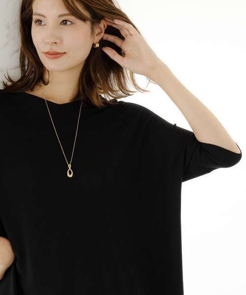 Elura（エルーラ）の「やっとタッチニットプルオーバー/133603（ニット/セーター・レディース・ブルー/ブラック/ライトベージュ・FREE）」の17枚目の写真