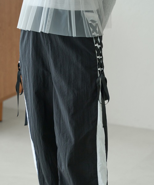 Ambre Neige（アンブルネージュ）の「ribbon side line pants / リボンサイドラインパンツ（その他パンツ・レディース・ブラック/アイボリー/ベビーピンク・FREE）」の17枚目の写真
