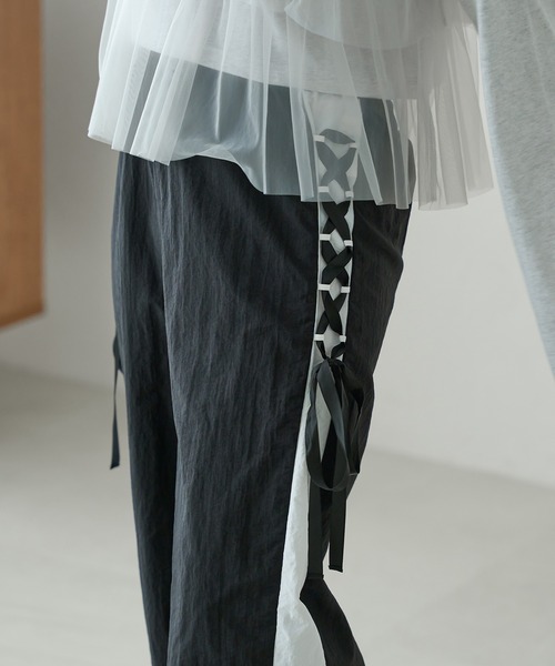 Ambre Neige（アンブルネージュ）の「ribbon side line pants / リボンサイドラインパンツ（その他パンツ・レディース・ブラック/アイボリー/ベビーピンク・FREE）」の19枚目の写真