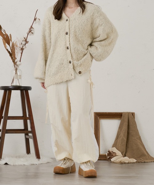 Ambre Neige（アンブルネージュ）の「ribbon side line pants / リボンサイドラインパンツ（その他パンツ・レディース・ブラック/アイボリー/ベビーピンク・FREE）」の11枚目の写真