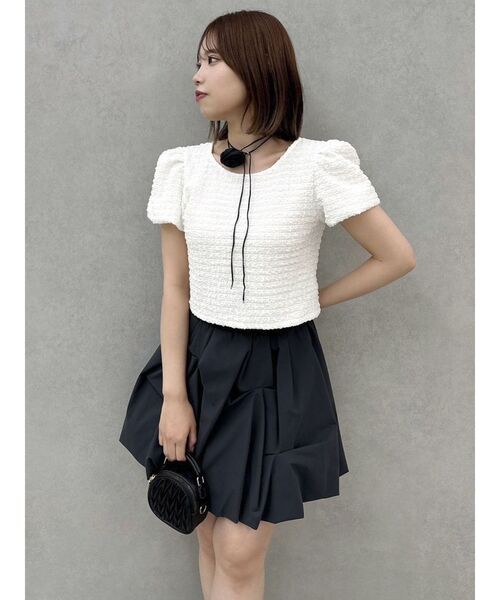 dazzlin(ダズリン)の「バックリボンシャーリングカットプルオーバー(Tシャツ/カットソー・レディース・パープル/オフホワイト/ブラック・FREE)」の16枚目の写真