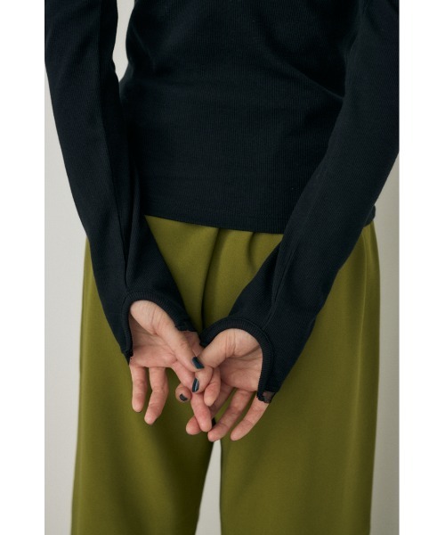 M_（エムアンダーバー）の「オーガニックコットン×リサイクルポリエステルチュールの2WAY長袖トップス（Tシャツ/カットソー・レディース・ブラック/ライトベージュ/グリーン・FREE）」の4枚目の写真