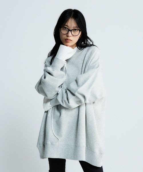 JEANASIS(ジーナシス)の「【WEB限定】ヴィンテージウラケBIGプルオーバー/150264(スウェット・レディース・ブラック系その他/ホワイト/ボルドー/ブラック/グレー系その他/ネイビー/ライトイエロー/アッシュグレー/ネイビー系/ブラウン系その他/グレイッシュベージュ/パープル/グリーン/オフホワイト/杢グレー/ライム/レッド・MEDIUM/LARGE/SMALL)」の6枚目の写真