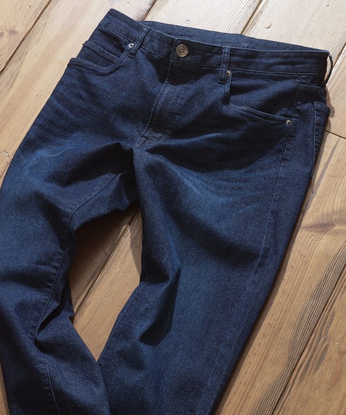 Blue Standard (ブルースタンダード)の「【BLUE STANDARD/ブルースタンダード】スーパーストレッチデニムスリムストレート 軽量 美脚(デニムパンツ・メンズ・インディゴブルー/スミクロ/ワンウォッシュ・MEDIUM/LARGE/X-LARGE)」の1枚目の写真