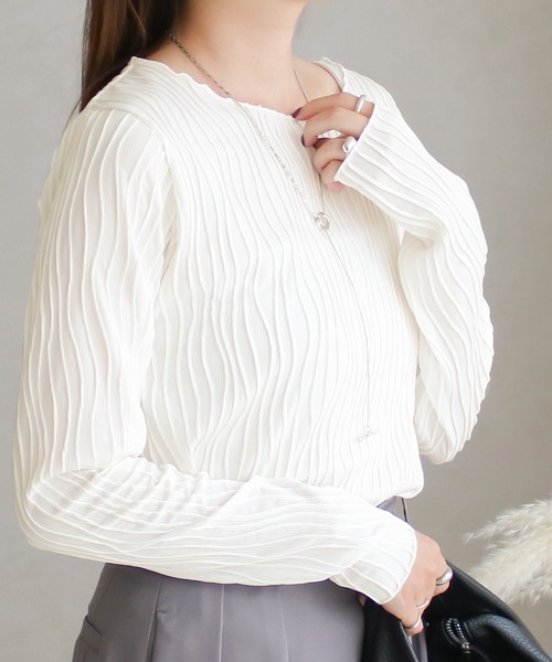 Social GIRL（ソーシャルガール）の「ウェーブジャガードロンT（Tシャツ/カットソー・レディース・ブラック/グレイッシュベージュ/アイボリー・M）」の4枚目の写真