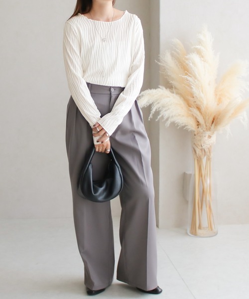 Social GIRL（ソーシャルガール）の「ウェーブジャガードロンT（Tシャツ/カットソー・レディース・ブラック/グレイッシュベージュ/アイボリー・M）」の7枚目の写真