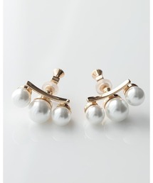 ChooMia（チュミア）の「3連パールイヤリング（イヤリング）」