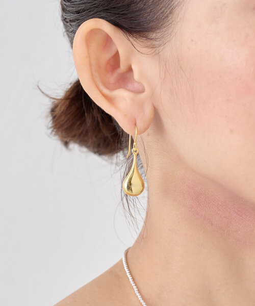 BEARDSLEY(ビアズリー)の「スプーンピアス(ゴールド)(ピアス(両耳用)・レディース・ゴールド・FREE)」の3枚目の写真