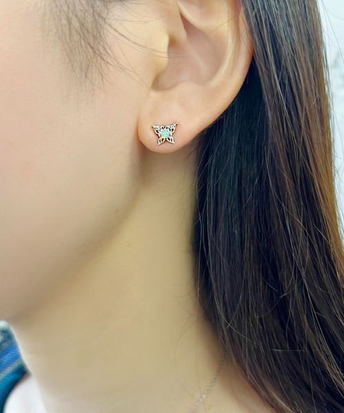 すぐ届く☆国内発送 ANNASUI(アナスイ)蝶モチーフ ピアス (ANNA