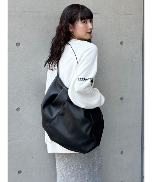 MURUA（ムルーア）の「バイカラーレーサースウェット（スウェット・レディース・ブラック/ホワイト・FREE）」の14枚目の写真