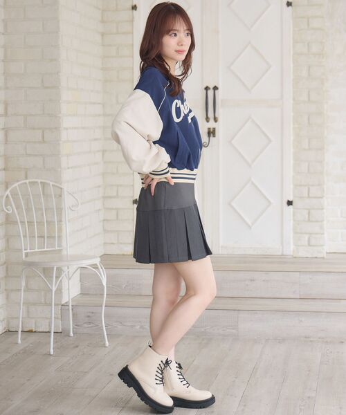 ems excite（エムズエキサイト）の「切替ボックスプリーツミニSK（スカート・レディース・ブラウン系その他2/ブラック/ライトグレー・FREE）」の12枚目の写真