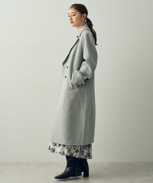 YECCA VECCA（イェッカヴェッカ）の「ウール混ロングダブルコート（チェスターコート・レディース・グレー/ブラック/ライトベージュ/モカ・FREE）」の10枚目の写真