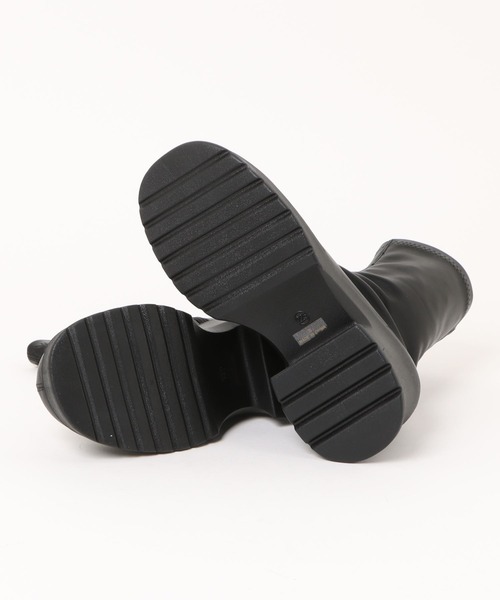 apres jour（アプレジュール）の「厚底ショートブーツ【ZOZOTOWN限定アイテム】（ブーツ・レディース・ブラック/アイボリー・LARGE/MEDIUM/X-LARGE/SMALL）」の7枚目の写真