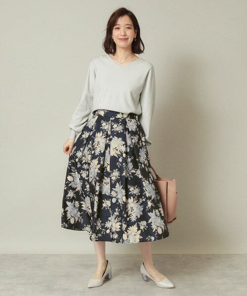 ITS'DEMO（イッツデモ）の「◆【通勤／手洗い可】Vネックラメニット（ニット/セーター・レディース・オフホワイト/ライトグレー/ピンク/パープル/ネイビー・00）」の15枚目の写真