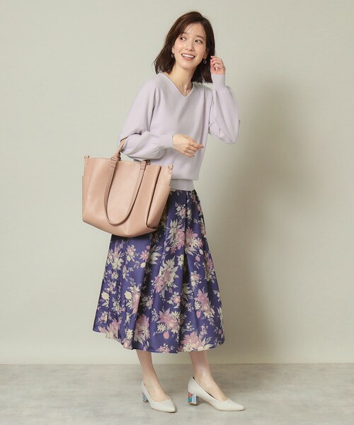 ITS'DEMO（イッツデモ）の「◆【通勤／手洗い可】Vネックラメニット（ニット/セーター・レディース・オフホワイト/ライトグレー/ピンク/パープル/ネイビー・00）」の22枚目の写真