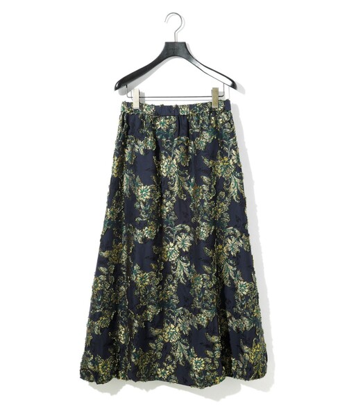 MIDIUMISOLID(ミディウミソリッド)の「MIDIUMISOLID for Ladies ロングバルーンスカート(フラワーカットジャガード)(スカート・レディース・ネイビー・FREE)」の2枚目の写真