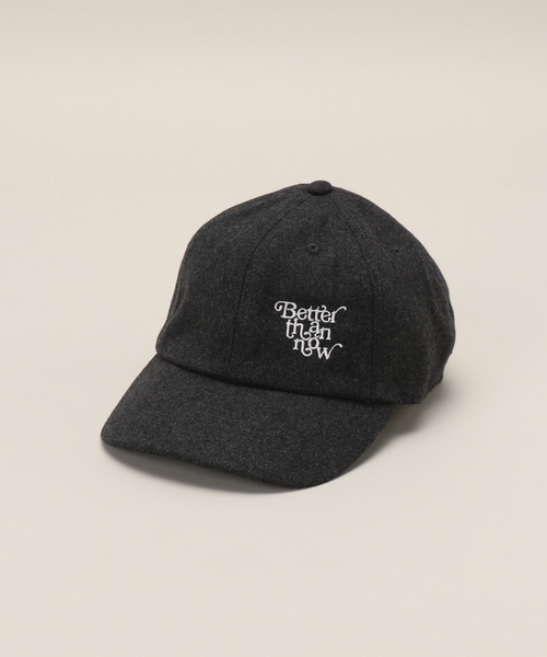 Deuxieme Classe（ドゥーズィエムクラス）の「BTN Logo Cap (Gray)（キャップ・レディース・チャコールグレー・FREE）」の3枚目の写真