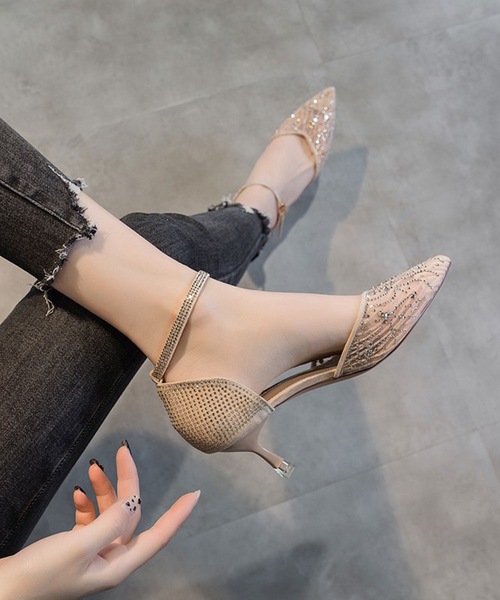 Lace Ladies(レースレディース)の「ストラップ付き サイドオープン ビジュー ピンヒール パンプス(パンプス・レディース・ベージュ/ブラック・22.5cm/23cm/23.5cm/24cm/24.5cm)」の10枚目の写真