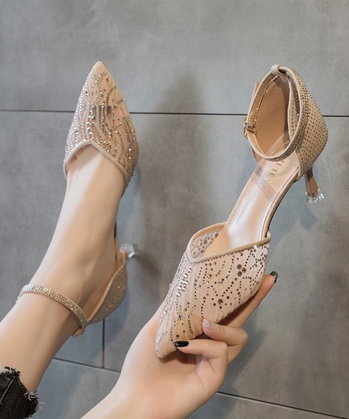 Lace Ladies(レースレディース)の「ストラップ付き サイドオープン ビジュー ピンヒール パンプス(パンプス・レディース・ベージュ/ブラック・22.5cm/23cm/23.5cm/24cm/24.5cm)」の11枚目の写真