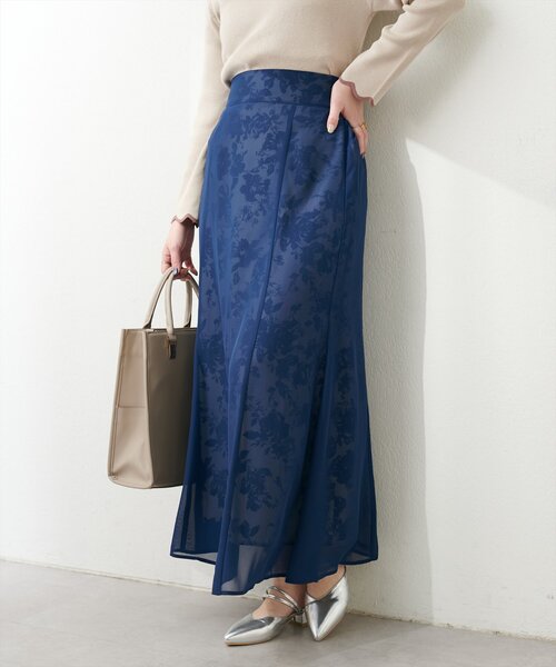 natural couture（ナチュラルクチュール）の「【WEB限定】osono長さ変えれるシアー重ねスカート（スカート・レディース・オフホワイト/ブルー/ブラック・FREE）」の3枚目の写真