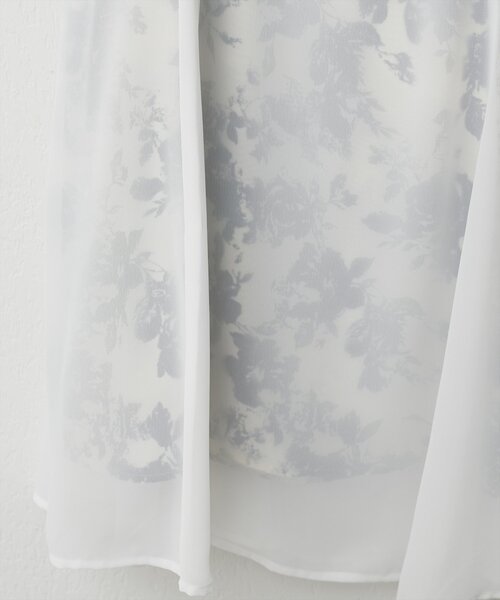 natural couture（ナチュラルクチュール）の「【WEB限定】osono長さ変えれるシアー重ねスカート（スカート・レディース・オフホワイト/ブルー/ブラック・FREE）」の17枚目の写真