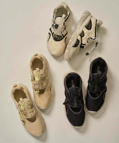 emmi（エミ）の「サンダルスニーカー（サンダル・レディース・ベージュ/ブラック/ホワイト・25cm/24.5cm/24cm/23cm/23.5cm）」の7枚目の写真