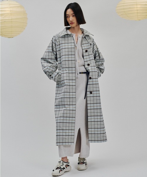 emmi（エミ）の「サンダルスニーカー（サンダル・レディース・ベージュ/ブラック/ホワイト・25cm/24.5cm/24cm/23cm/23.5cm）」の4枚目の写真