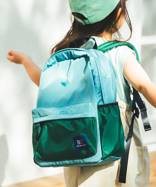 BEAMS mini（ビームスミニ）の「カラー デイパック 2025SS（バックパック/リュック・キッズ・ベージュ/ピンク/グリーン・ONE SIZE）」の2枚目の写真