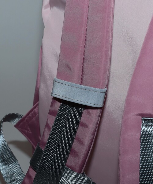 BEAMS mini（ビームスミニ）の「カラー デイパック 2025SS（バックパック/リュック・キッズ・ベージュ/ピンク/グリーン・ONE SIZE）」の7枚目の写真