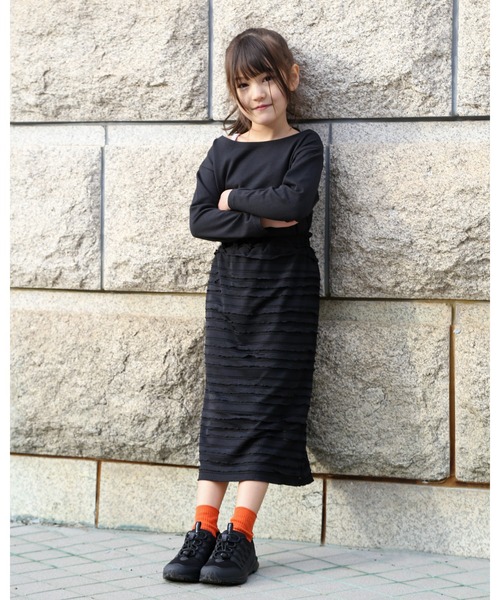 瞬足（シュンソク）の「【瞬足】ZOZOTOWN別注モデル ワイド（スニーカー・キッズ・ナチュラル/ブラック×ブラック・20.0cm/19.5cm/20.5cm/19.0cm/25.0cm/24.5cm/24.0cm/23.5cm/23.0cm/22.5cm/22.0cm/21.5cm/21.0cm）」の5枚目の写真