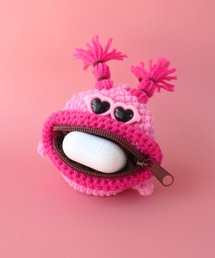 macaroni edge（マカロニエッジ）の「〈macaroni edge/マカロニエッジ〉数量限定 毛糸のマルチケース（財布）」