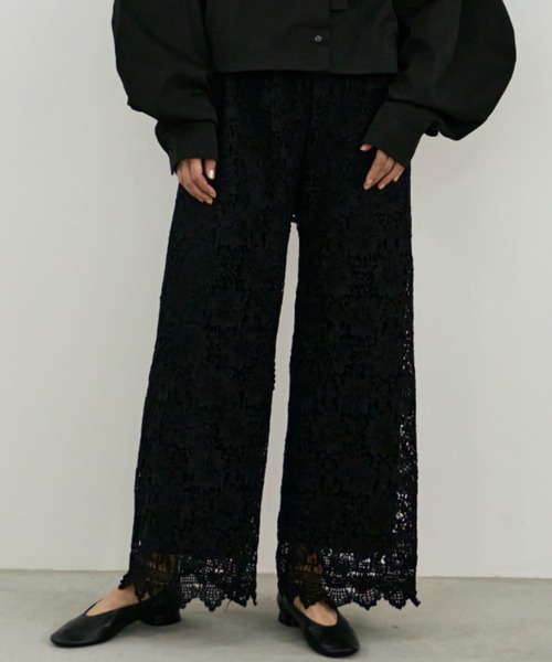 Libra Cue（リブラ キュー）の「フラワーレースストレートパンツ（その他パンツ・レディース・ホワイト/ブラック・FREE）」の13枚目の写真