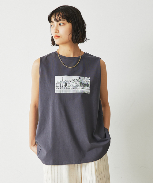 abahouse mavie（アバハウスマヴィ）の「フォトノースリ（Tシャツ/カットソー・レディース・ホワイト/チャコールグレー・フリー）」の14枚目の写真